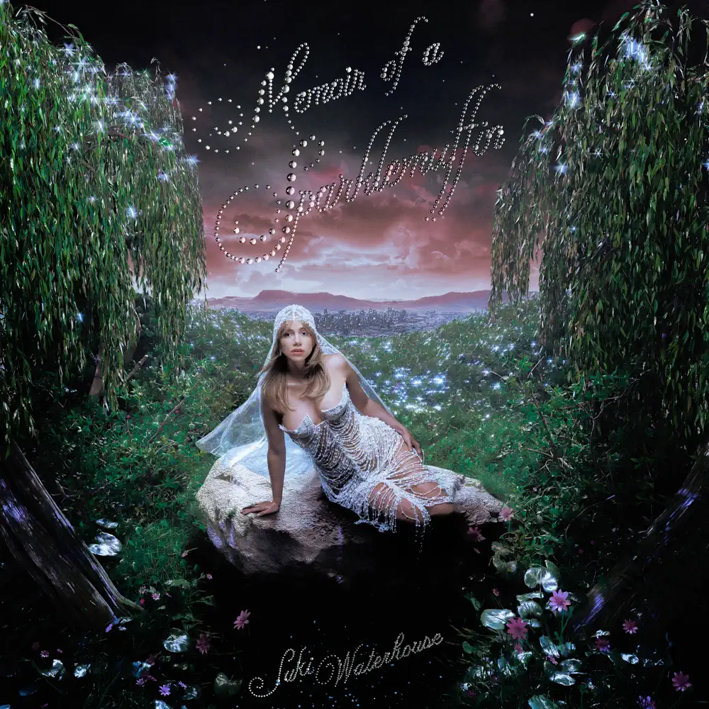 Memoir of a Sparklemuffin - Suki Waterhouse